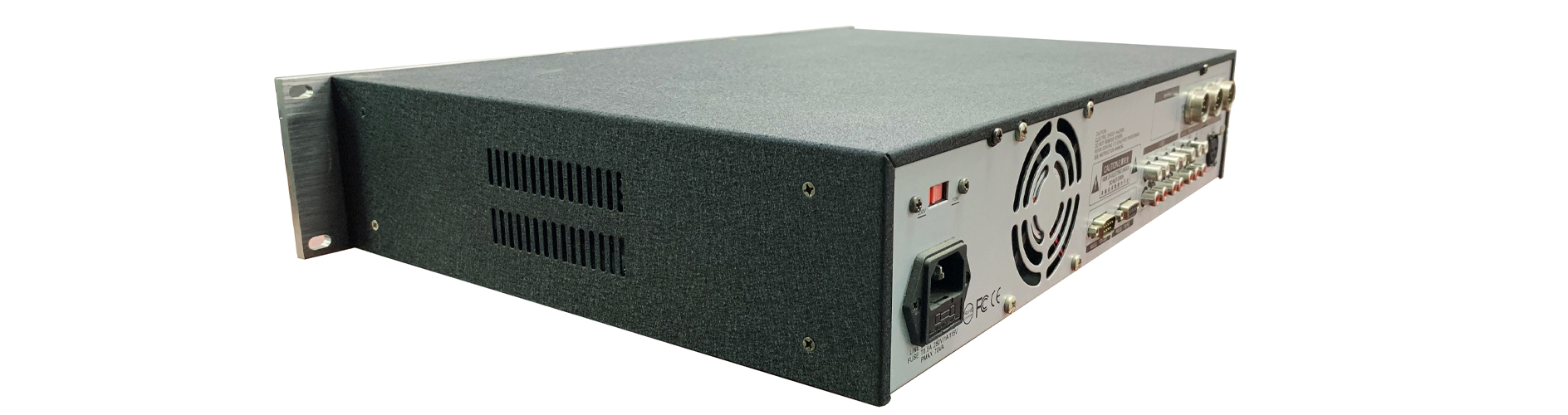 全功能型主機PCS8140側(cè)面